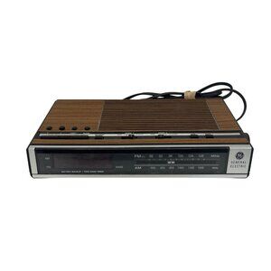 General Electric Clock Radio AM/FM Dual Alarm 7-4636B  GE Vintage 1980s Tested